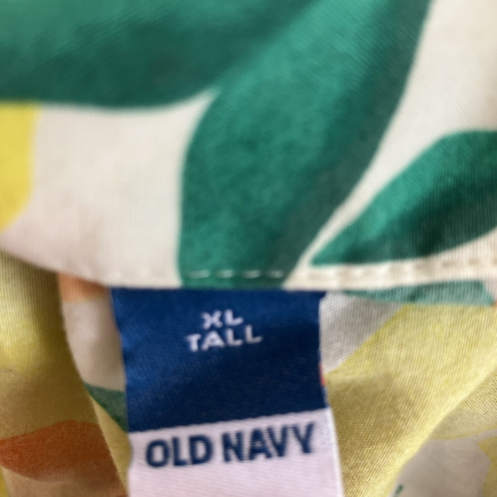Old Navy Women Top XL Tall Citrus Fruit Button Up Lemon Lightweight Summer Vibes - Picture 9 of 10